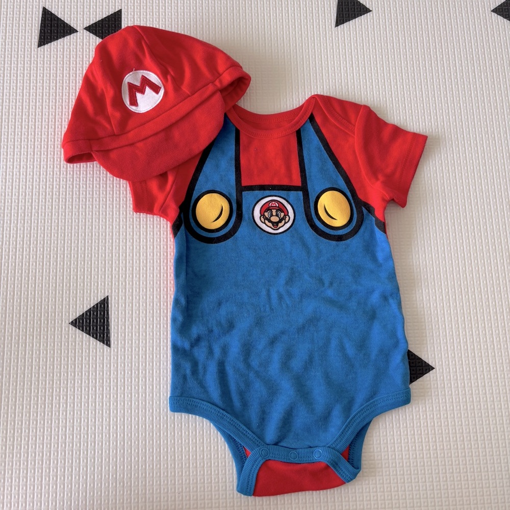 Super Mario costume set